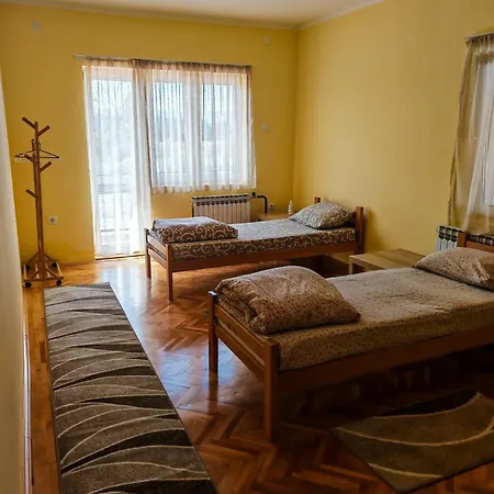 Motel Prenociste Mali Raj *